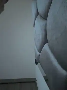 AmberMoss1 online show from October 2025 10:58:01 AM