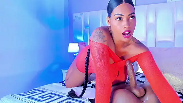 AmberMoss1 online show from November 2025 01:37:02 AM