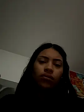 AmberMoss1 online show from October 2025 11:09:01 AM