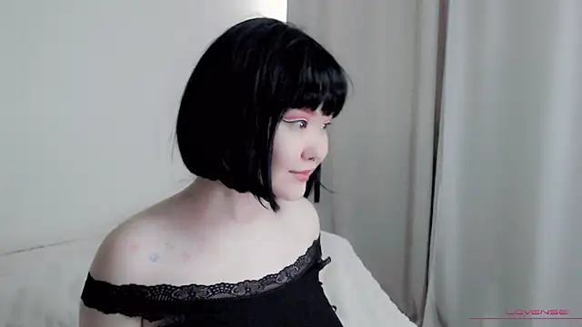 tsunade chan online show from October 2025 05:17:01 AM