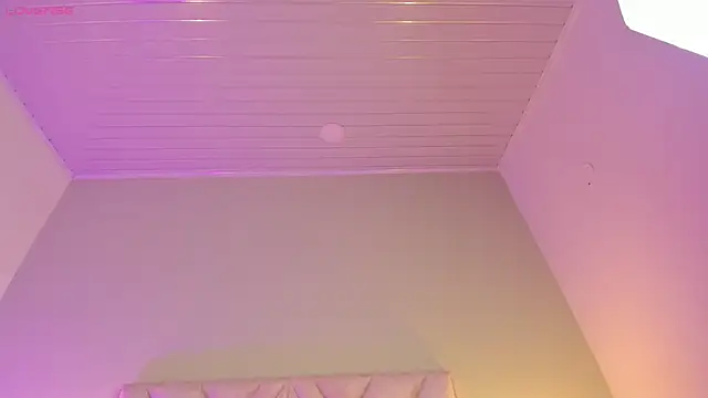 angelica cross  online show from April 2026 08:10:01 PM