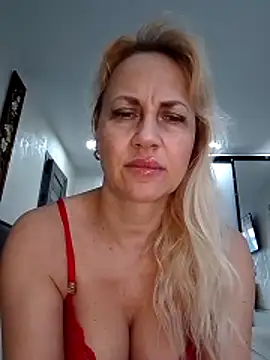 KissMiSveet online show from April 2026 02:54:01 PM