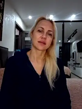 Snapshot of KissMiSveet chatting on January 2026 07:39:01 PM KissMiSveet online show from January 2026 07:39:01 PM