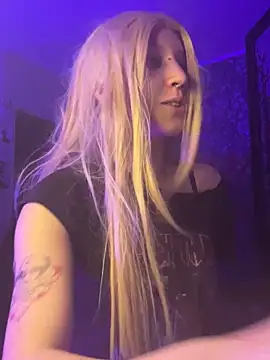 Akira-ivy online show from September 2025 09:21:02 PM