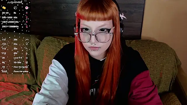 mia  yui online show from March 2026 10:32:01 PM