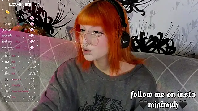 Snapshot of mia__yui chatting on September 2025 10:43:01 PM mia yui online show from September 2025 10:43:01 PM