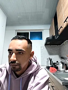 stivenlujan69 online show from January 2026 12:58:01 AM