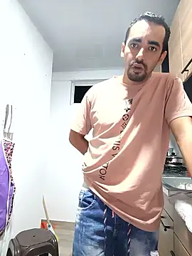 stivenlujan69 online show from January 2026 03:13:01 AM