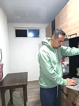 stivenlujan69 online show from November 2025 01:21:01 AM