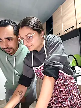 stivenlujan69 online show from December 2025 01:06:02 AM