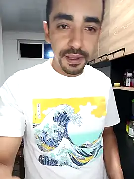 stivenlujan69 online show from October 2025 12:33:02 AM