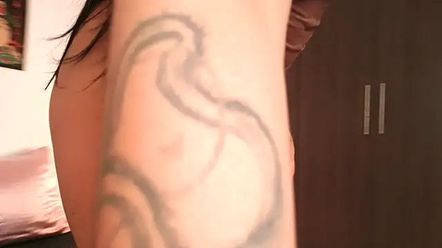 Aurorabeck  online show from February 2026 03:27:02 AM