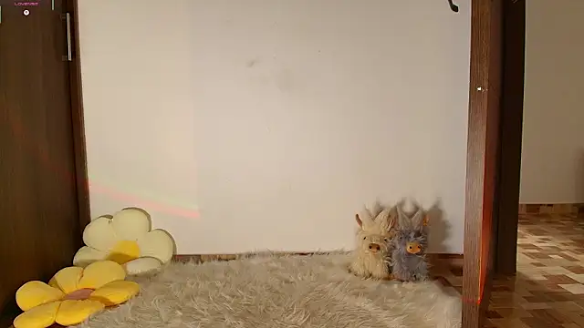 Isa laurentt  online show from March 2026 08:07:01 PM