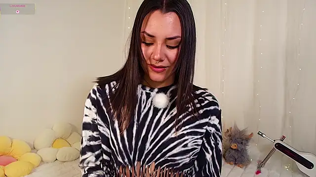 Snapshot of Isa_laurentt_ chatting on July 2026 07:55:02 PM Isa laurentt online show from July 2026 07:55:02 PM