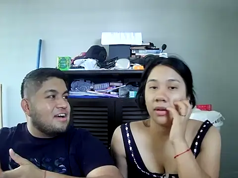 fernanda9971 online show from April 2026 09:43:02 PM