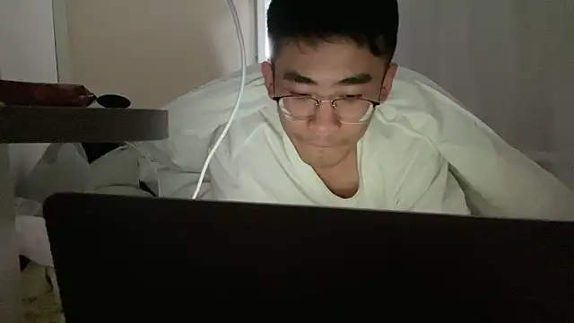 cily online show from December 2025 01:08:02 AM