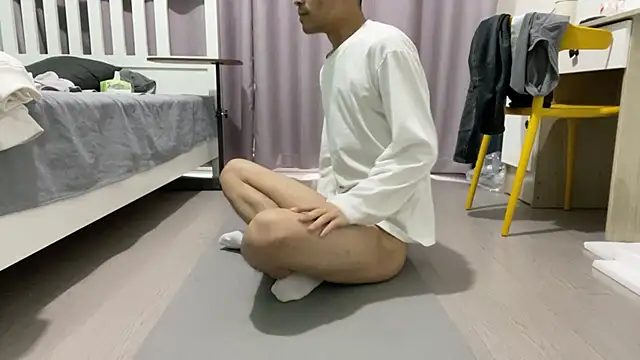 cily online show from December 2025 03:35:01 AM