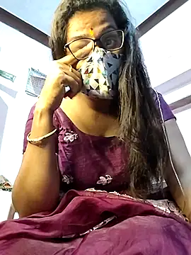 Snapshot of sexy_aaru chatting on September 2025 05:46:01 AM sexy aaru online show from September 2025 05:46:01 AM