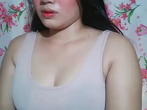 Katie Winslet online show from November 2025 12:59:02 AM