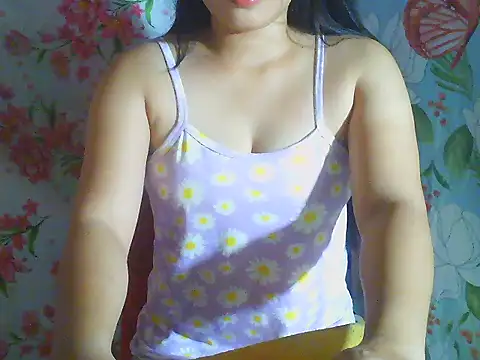 Katie Winslet online show from January 2026 12:14:02 AM