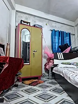 SIMIHOT online show from April 2026 08:43:01 AM