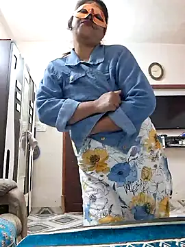 Snapshot of SIMIHOT chatting on December 2025 03:28:02 PM SIMIHOT online show from December 2025 03:28:02 PM