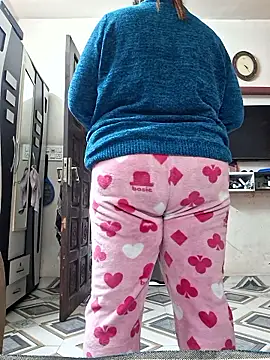 SIMIHOT online show from January 2026 10:42:01 AM