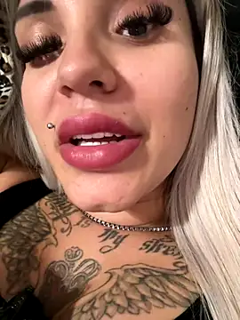 Princess-Jasmine07 online show from October 2025 06:26:01 PM