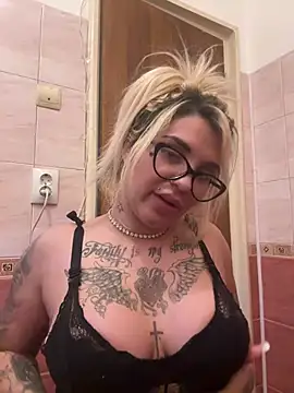 Princess-Jasmine07 online show from March 2026 04:19:02 PM