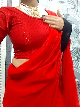 Snapshot of angelcam4 chatting on November 2025 05:02:01 PM angelcam4 online show from November 2025 05:02:01 PM