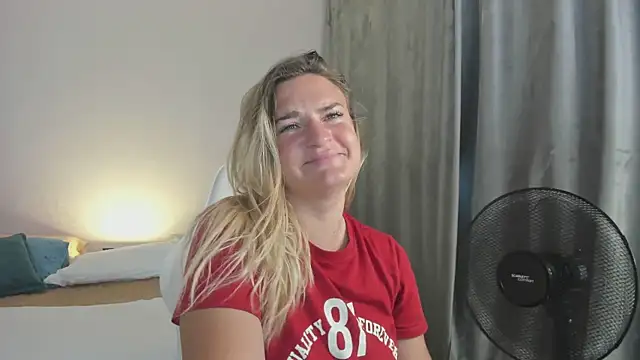 Marie Ellie online show from June 2026 02:00:02 AM
