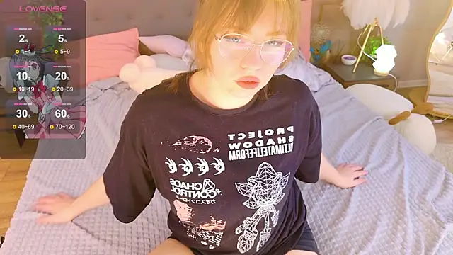 Moon  Bunny online show from June 2026 03:28:01 PM