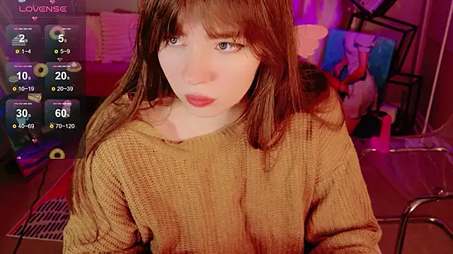 Moon  Bunny online show from May 2026 04:04:02 PM