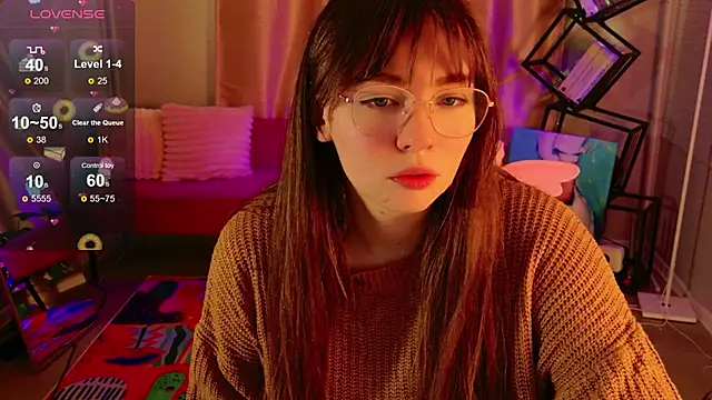 Moon  Bunny online show from May 2026 02:18:01 PM