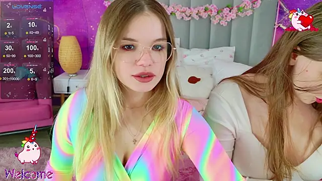 Moon  Bunny online show from February 2026 12:34:02 PM