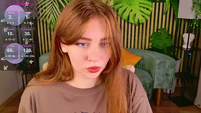 Moon  Bunny online show from October 2025 03:46:02 PM