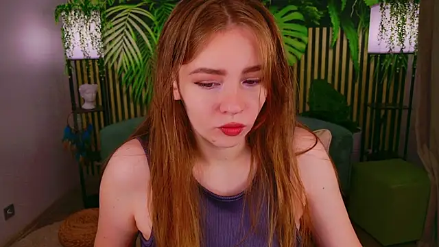 Moon  Bunny online show from September 2025 03:19:02 PM