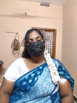 Snapshot of Tamil_Mithra chatting on November 2025 11:57:01 AM Tamil Mithra online show from November 2025 11:57:01 AM