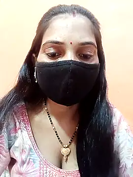Payal-001 online show from October 2025 12:02:02 PM