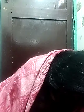 Payal-001 online show from November 2025 06:19:02 PM