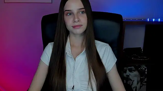 LuxMaya online show from December 2025 07:41:02 AM