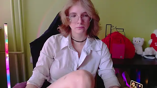 juicyPenny online show from June 2026 12:39:01 PM