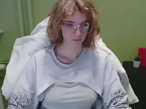 Snapshot of juicyPenny chatting on December 2025 07:29:02 AM juicyPenny online show from December 2025 07:29:02 AM