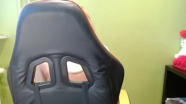 juicyPenny online show from February 2026 07:20:02 AM