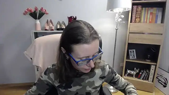 sweetxLizzy online show from November 2025 05:44:02 AM