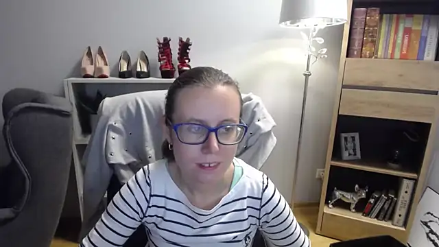 sweetxLizzy online show from September 2025 04:24:01 AM