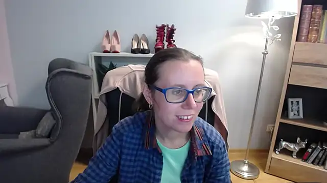 sweetxLizzy online show from September 2025 04:41:01 AM