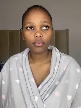 Abby 108 online show from November 2025 10:21:01 PM