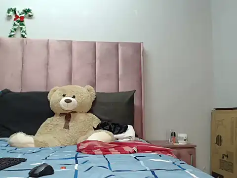 Abby 108 online show from February 2026 06:27:02 PM