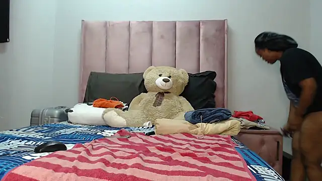 Abby 108 online show from December 2025 03:06:02 AM